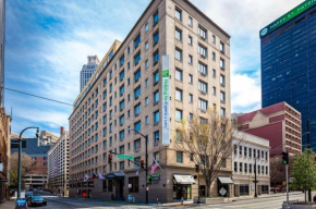 Holiday Inn Express & Suites - Atlanta Downtown, an IHG Hotel